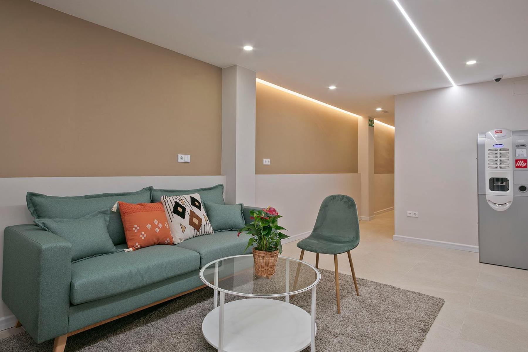 Bonito Piso Cerca Del Campo De Futbol De Barcelona Appartement L'Hospitalet de Llobregat Buitenkant foto